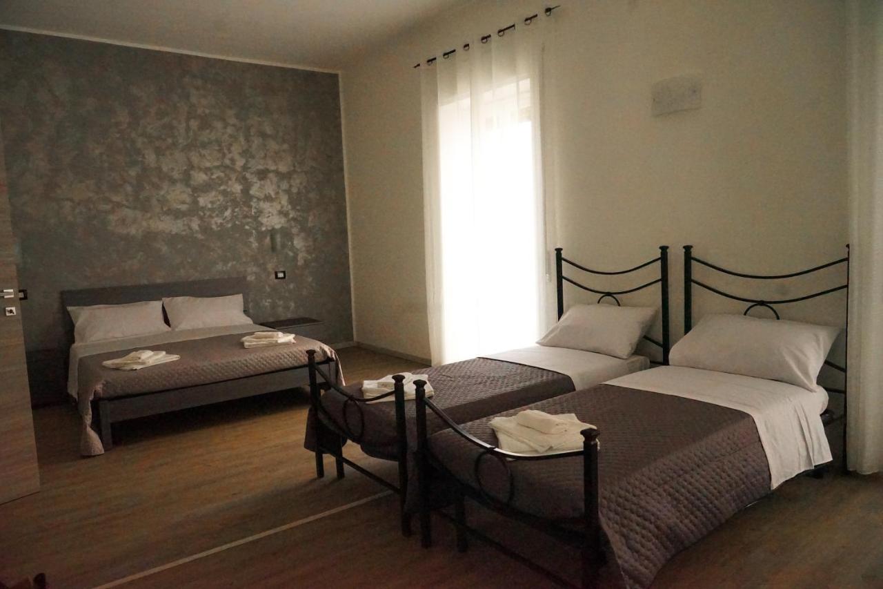 La Residenza Di Adamo Bed & Breakfast Syracuse Exterior photo