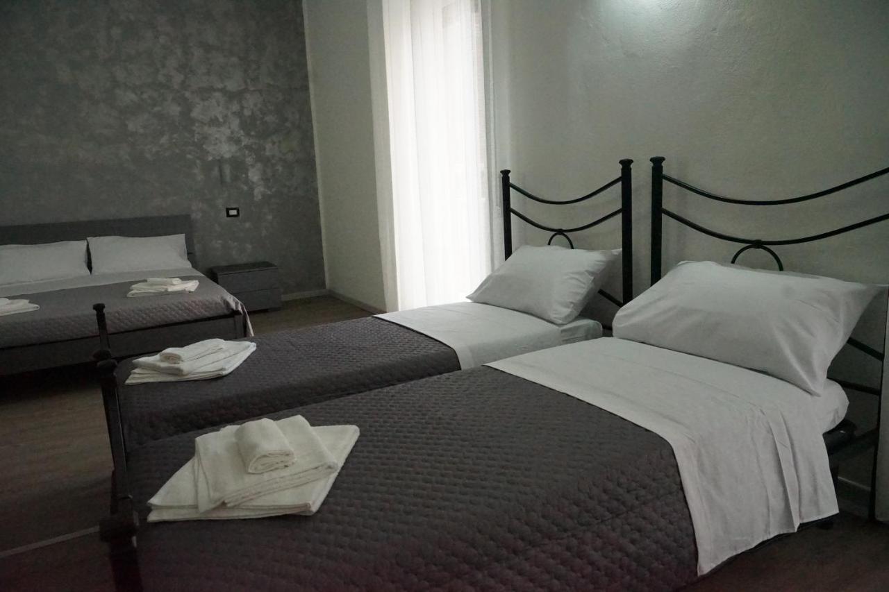 La Residenza Di Adamo Bed & Breakfast Syracuse Exterior photo